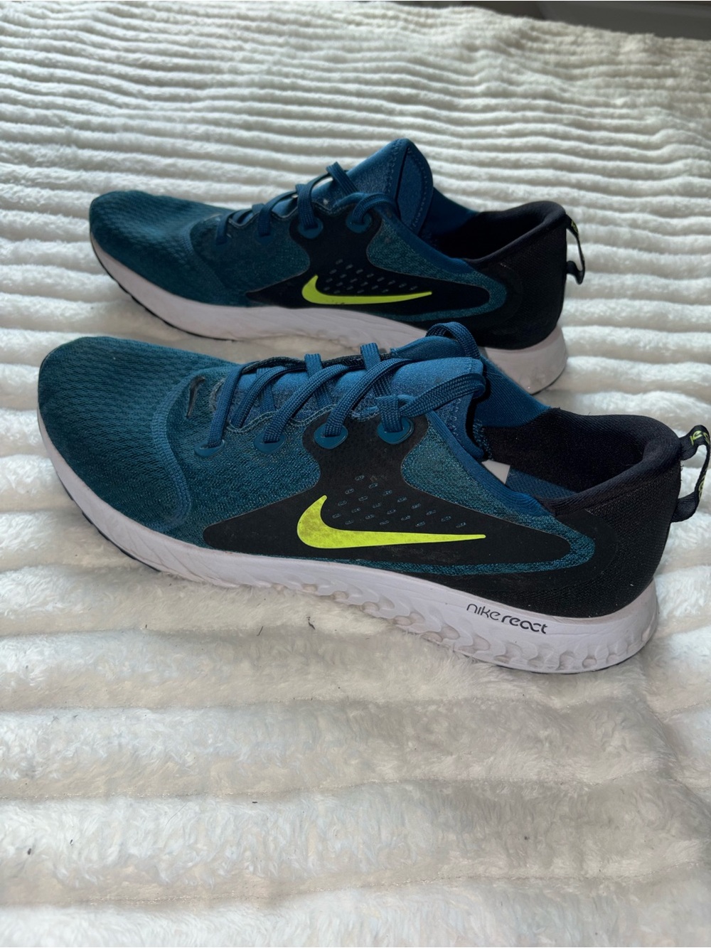 Nike Legend React AA1625-402 Blue Force Volt Men’s Running Shoes Size 13